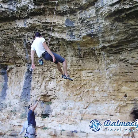 Juliana דירה גורני קרין