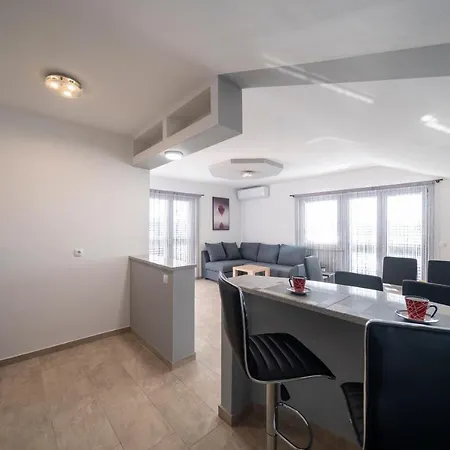 Apartment Juliana Gornji Karin