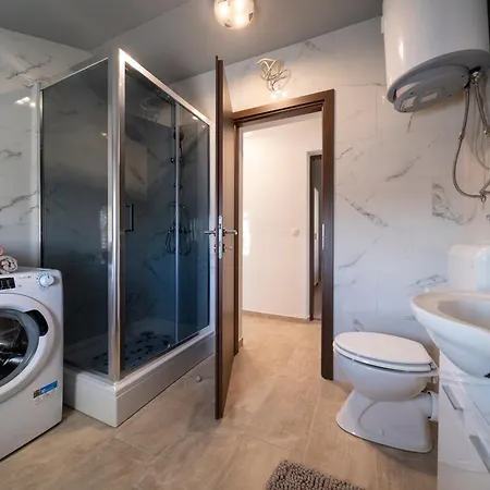 Juliana Apartment *