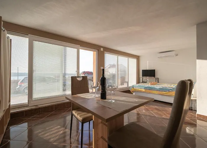 Juliana Apartament Gornji Karin