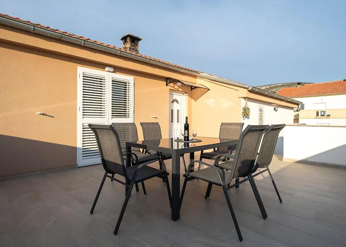 Juliana * Gornji Karin